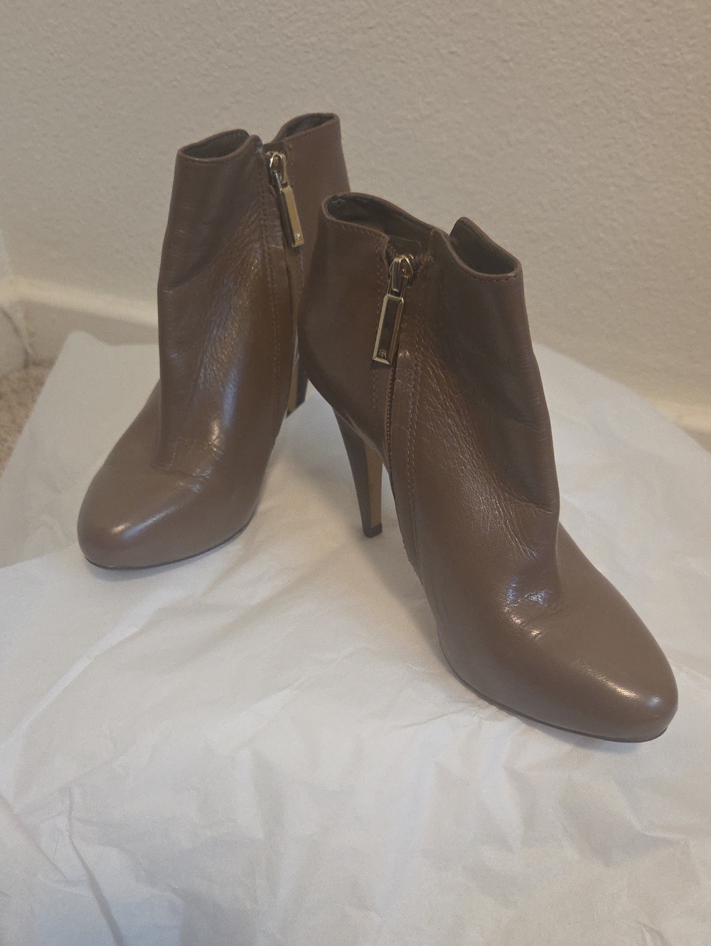 Banana Republic Leather Ankle Boots